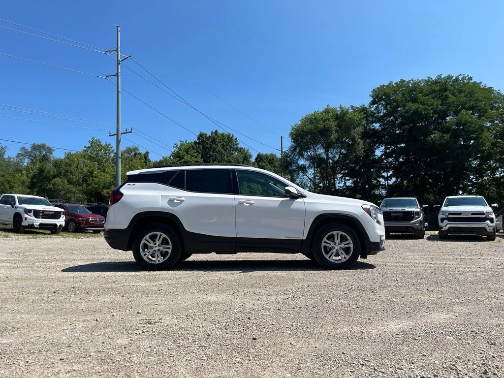 2022 GMC Terrain SLE