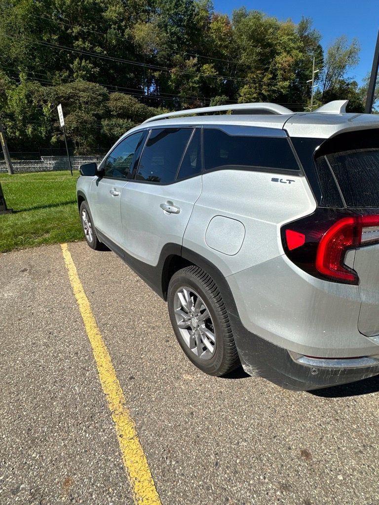 2022 GMC Terrain SLT