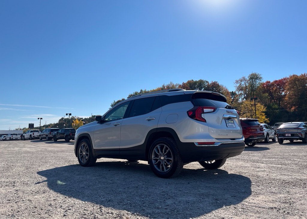 2022 GMC Terrain SLT