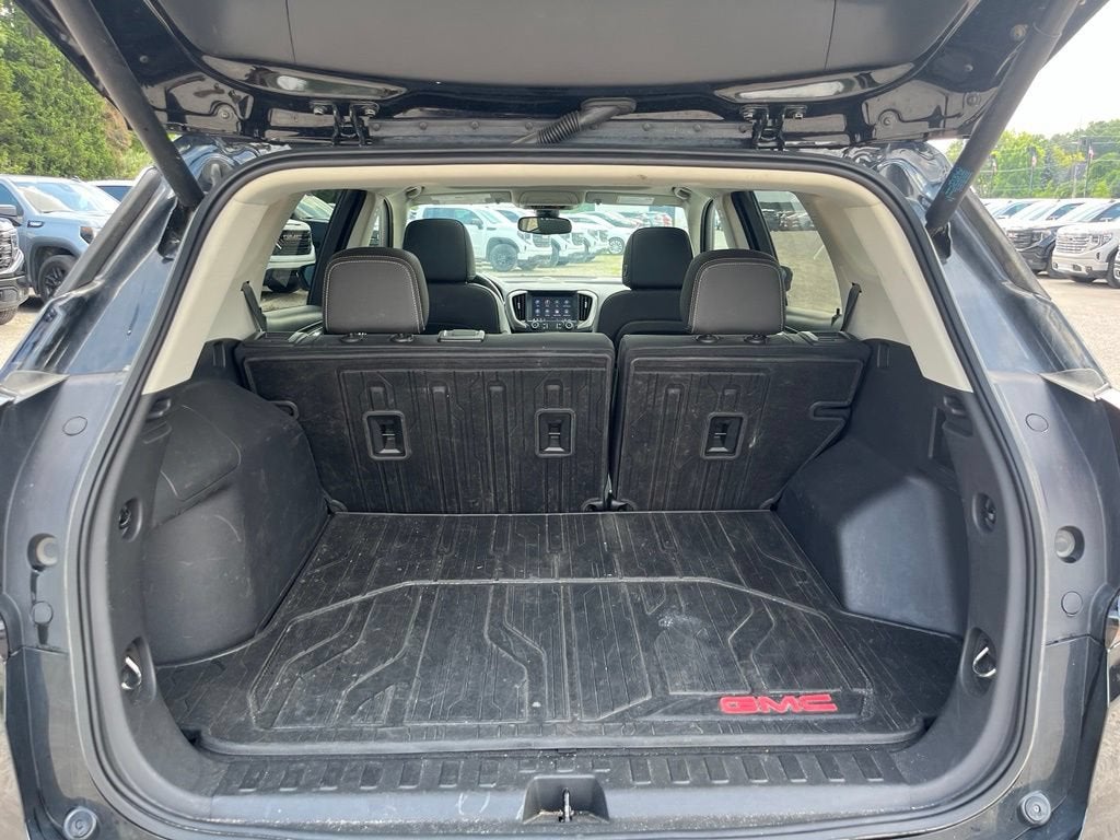 2023 GMC Terrain Denali