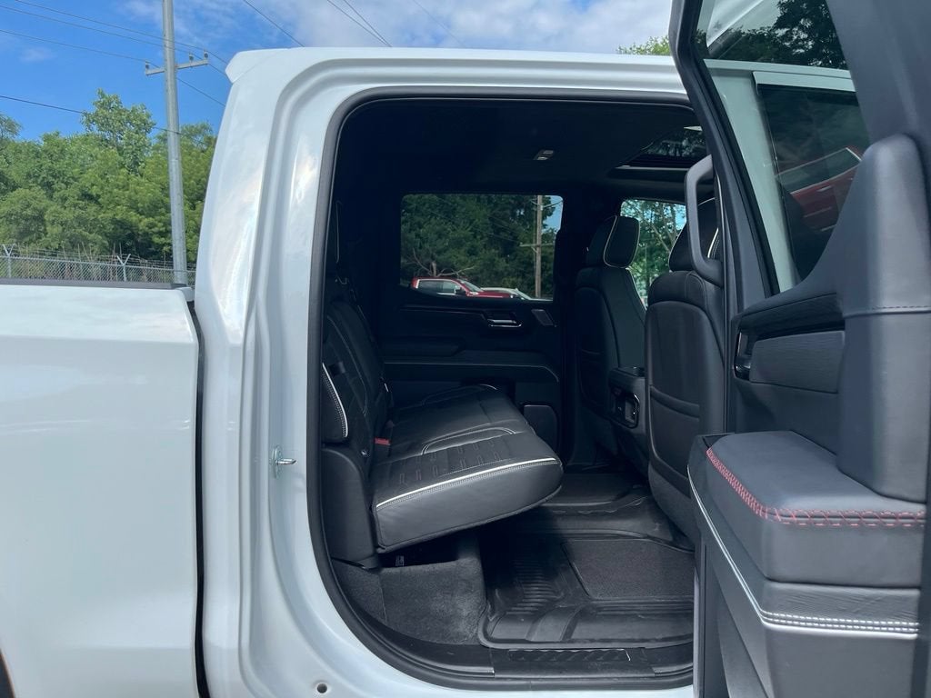 2023 GMC Sierra 1500 AT4X