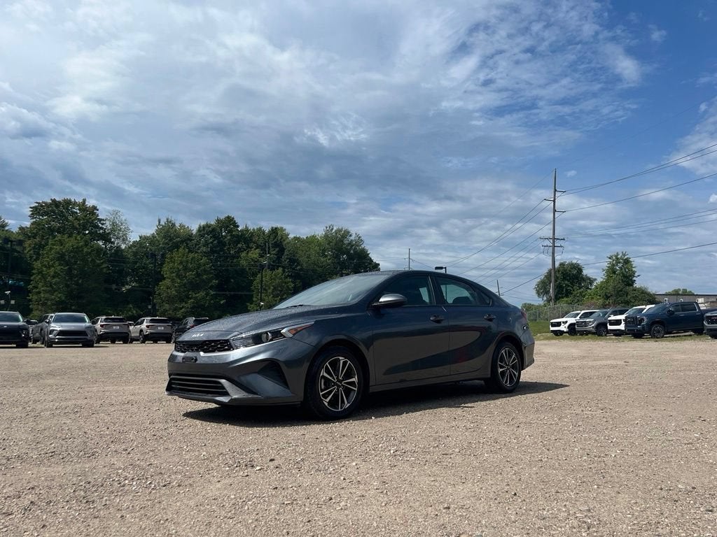 2023 Kia Forte LXS