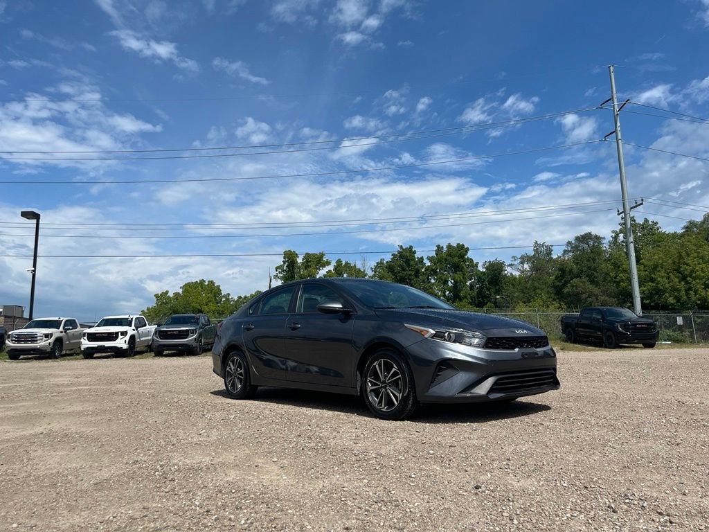 2023 Kia Forte LXS