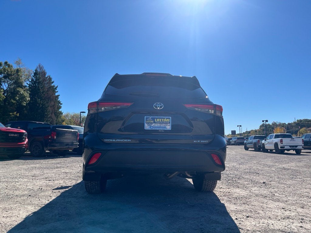 2023 Toyota Highlander L