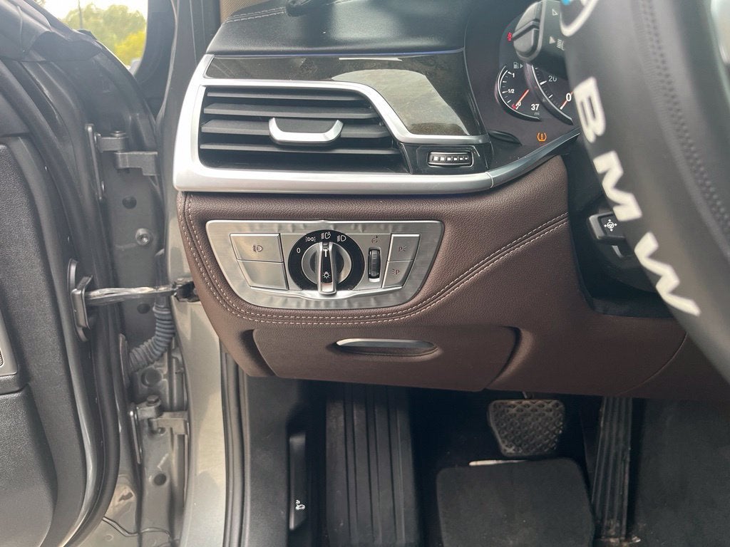 2016 BMW 7 Series 740i