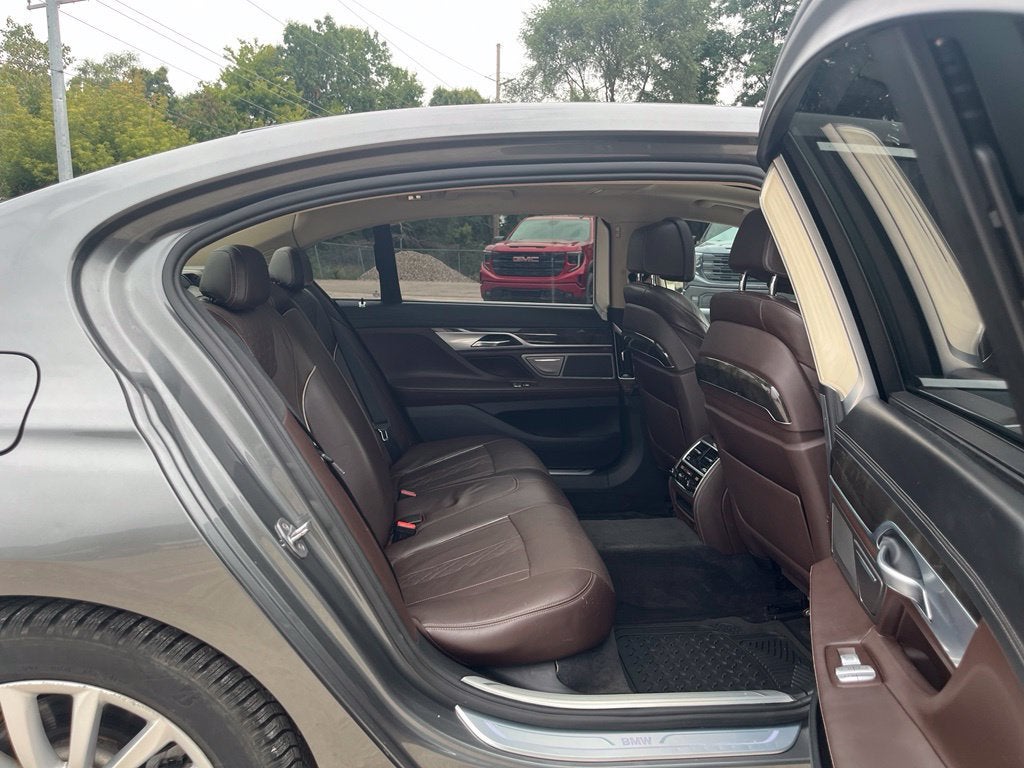 2016 BMW 7 Series 740i