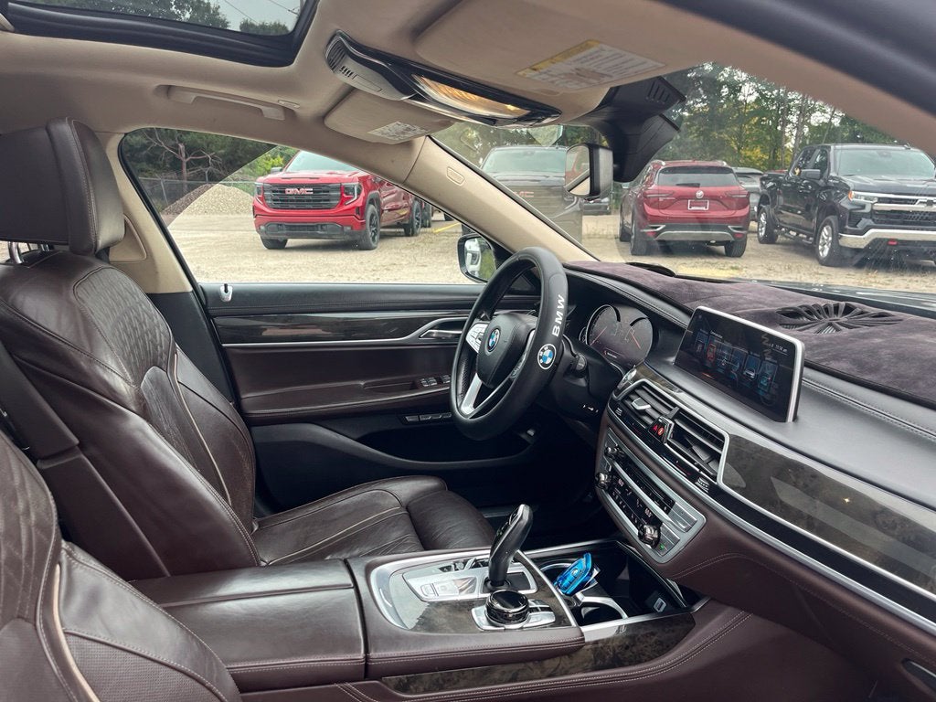 2016 BMW 7 Series 740i