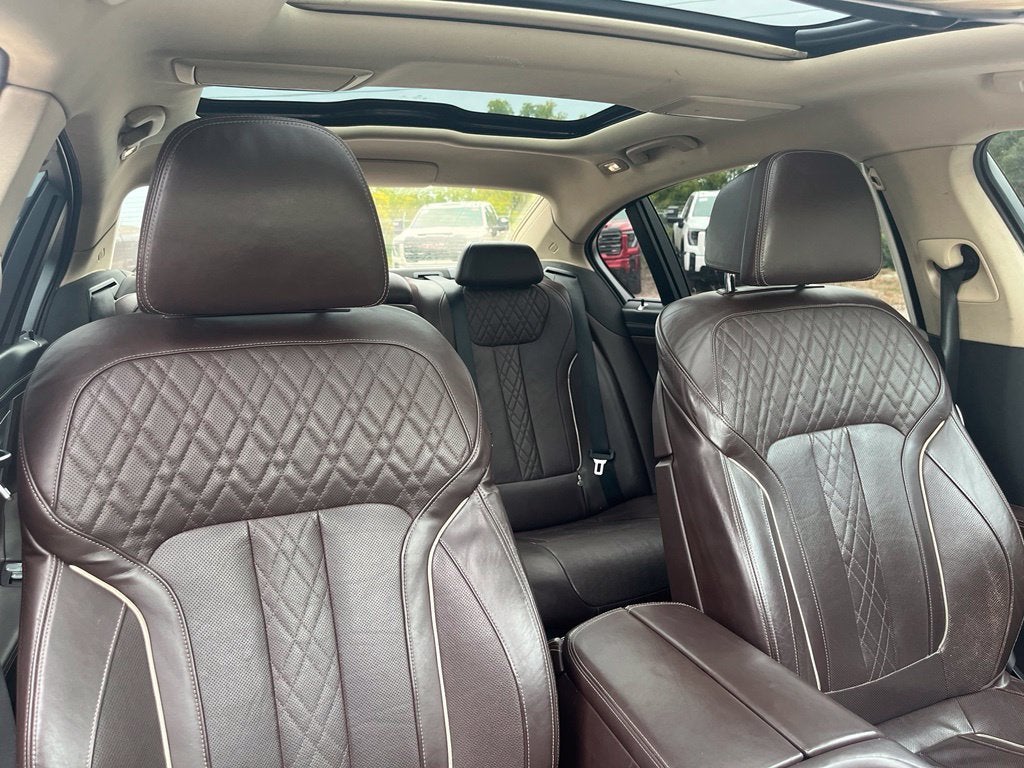 2016 BMW 7 Series 740i