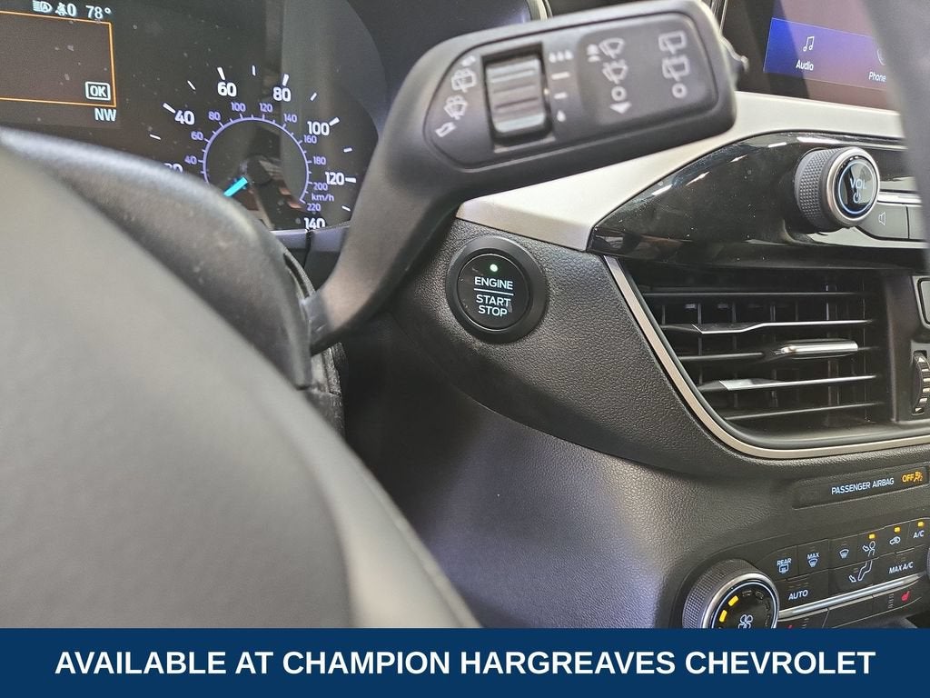 2020 Ford Escape SE