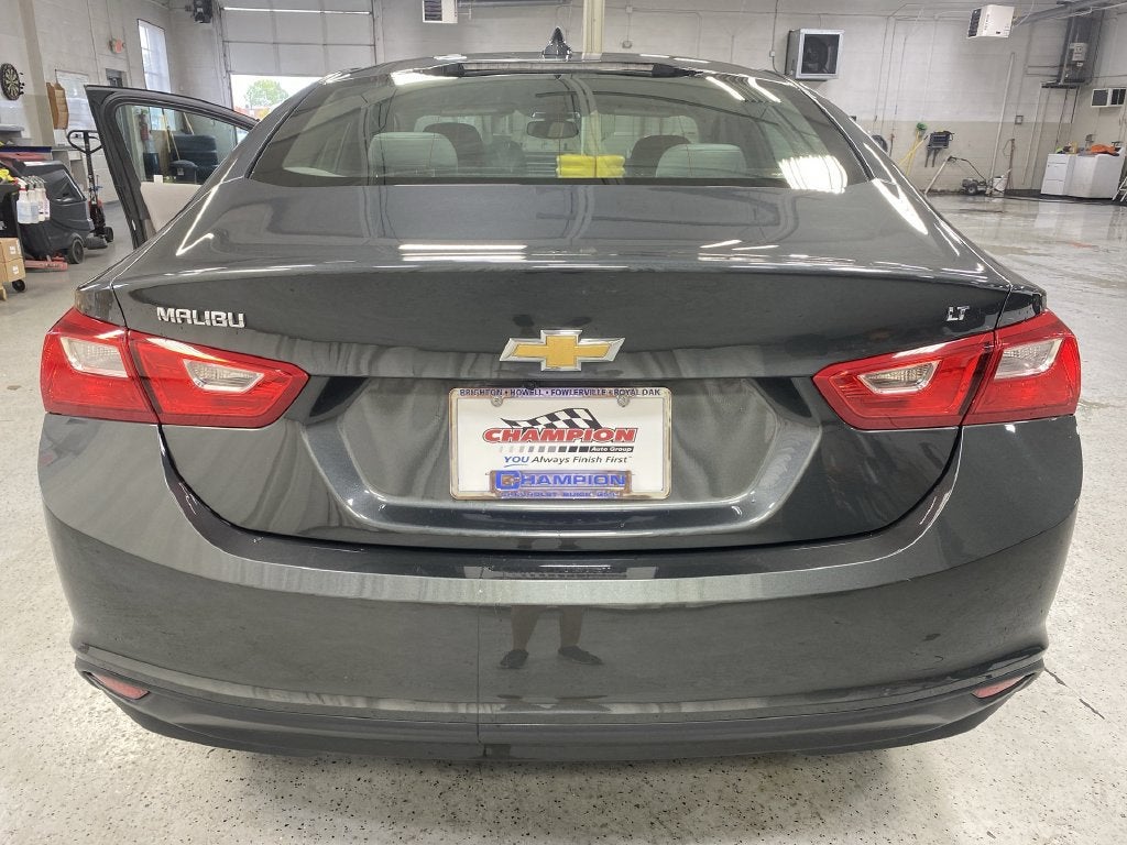 2017 Chevrolet Malibu LT
