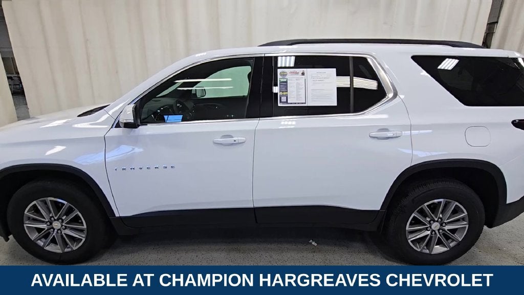 2023 Chevrolet Traverse LT Leather