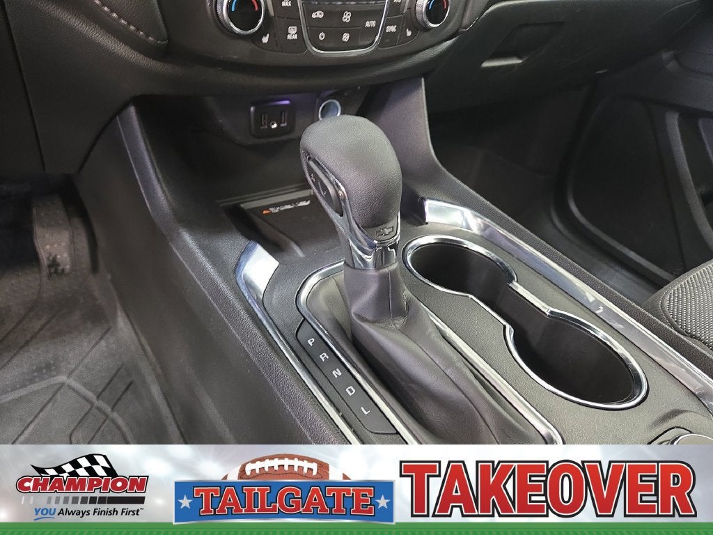 2024 Chevrolet Traverse Limited LT Cloth