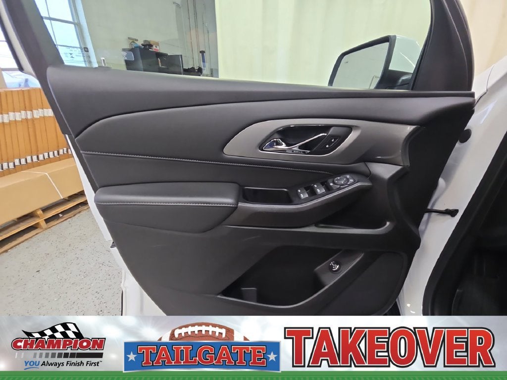 2024 Chevrolet Traverse Limited LT Cloth