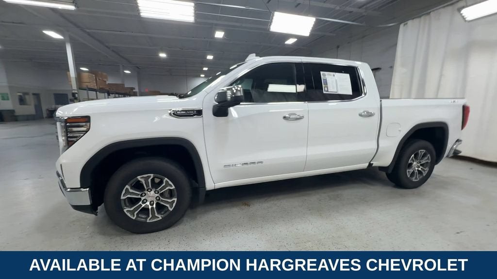 2025 GMC Sierra 1500 SLT