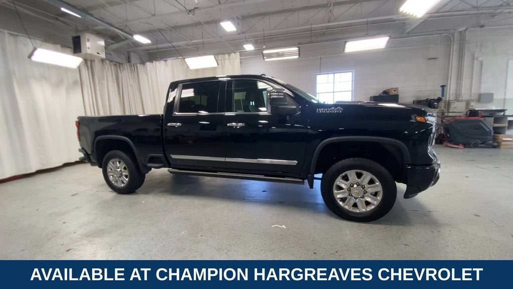 2025 Chevrolet Silverado 3500 HD High Country
