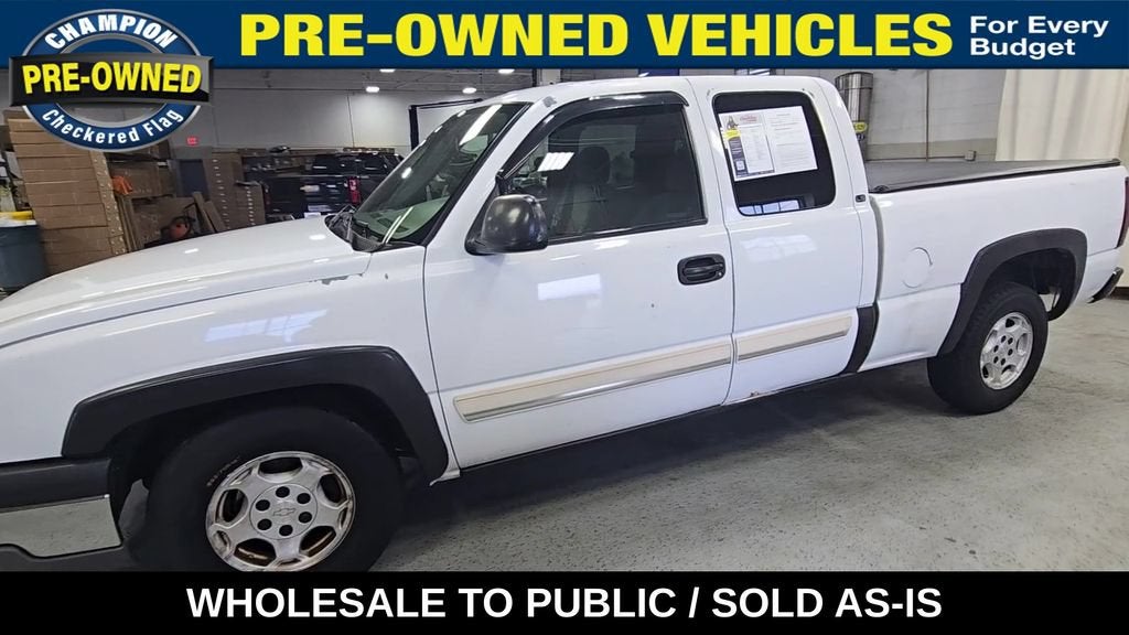 2004 Chevrolet Silverado 1500 LS