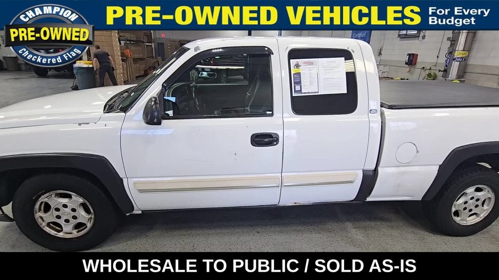 2004 Chevrolet Silverado 1500 LS