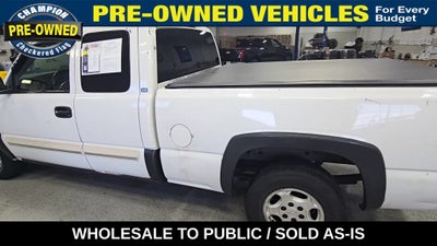 2004 Chevrolet Silverado 1500 LS