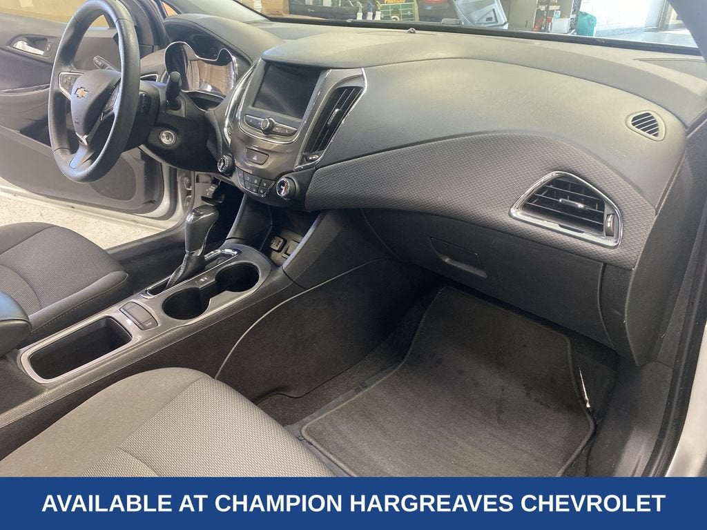 2019 Chevrolet Cruze LS