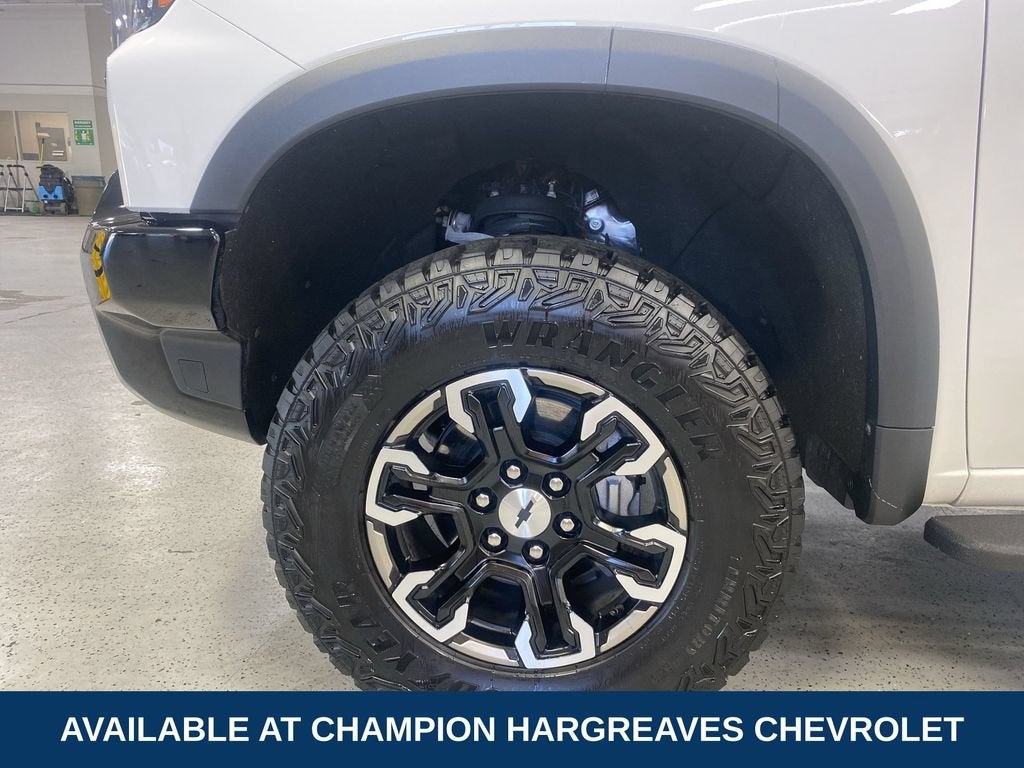 2025 Chevrolet Silverado 1500 ZR2