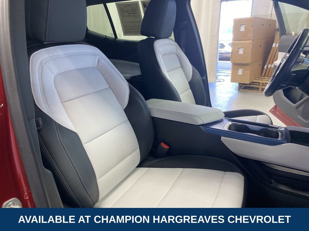 2025 Chevrolet Equinox EV LT