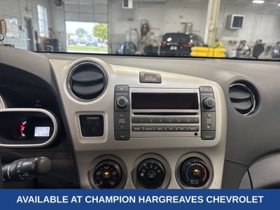 2009 Pontiac Vibe w/1SB