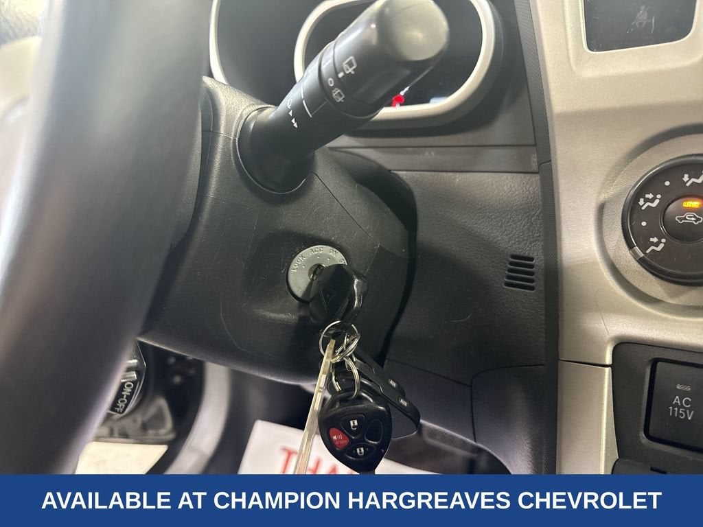 2009 Pontiac Vibe w/1SB