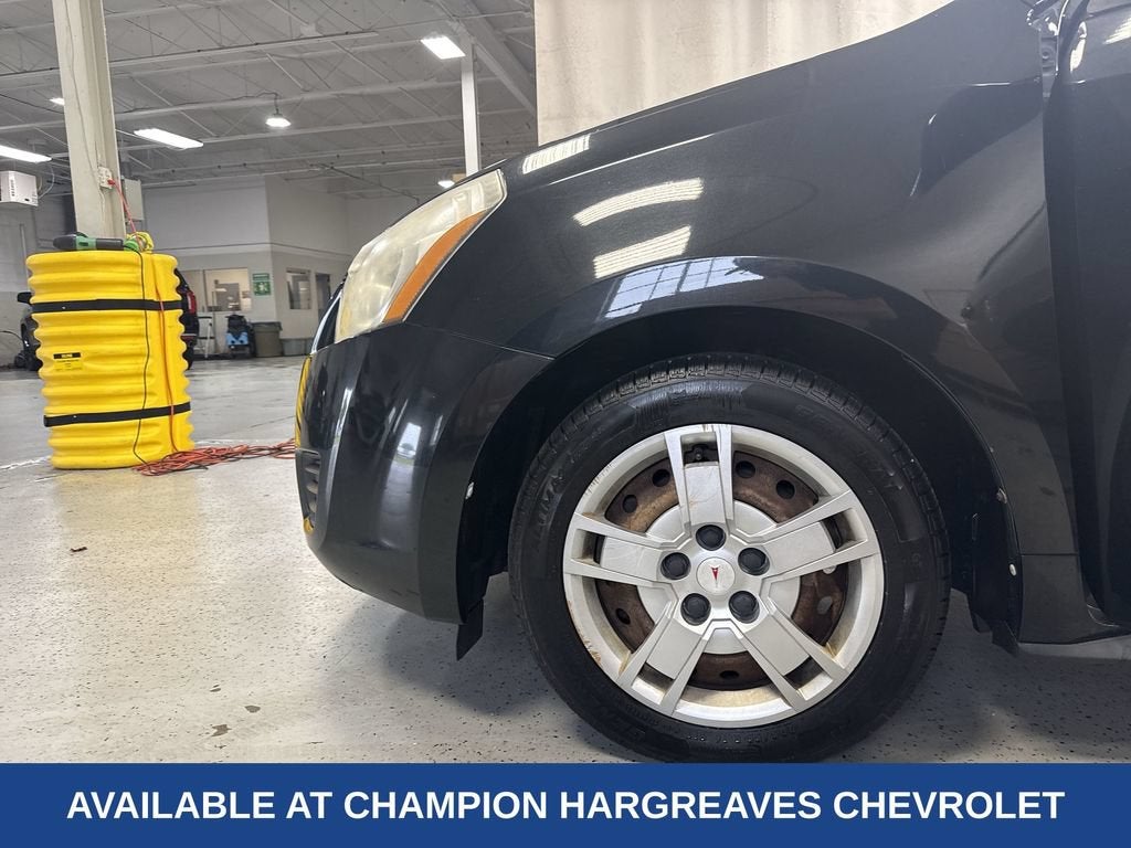 2009 Pontiac Vibe w/1SB