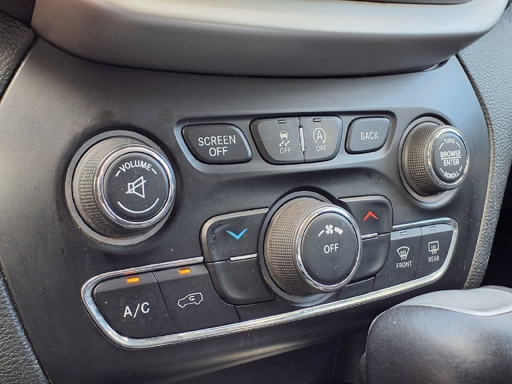 2018 Jeep Cherokee Latitude Plus FWD