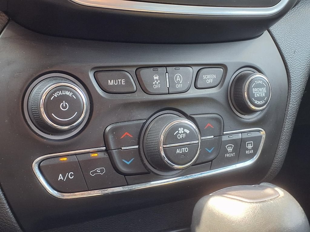 2020 Jeep Cherokee Latitude Lux 4x4
