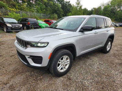 2024 Jeep Grand Cherokee Laredo 4x4
