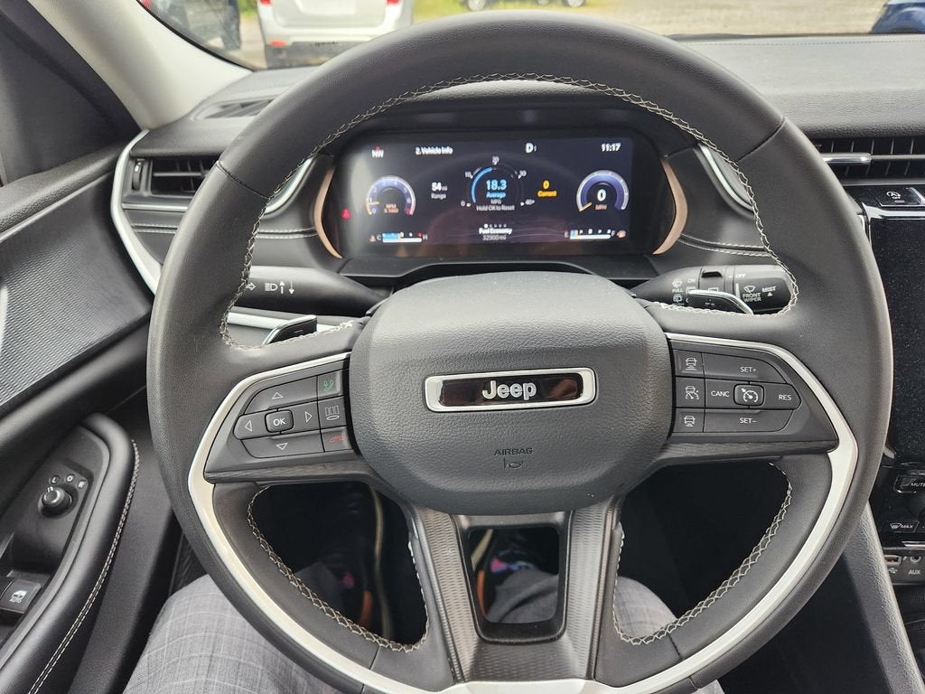 2024 Jeep Grand Cherokee Laredo 4x4
