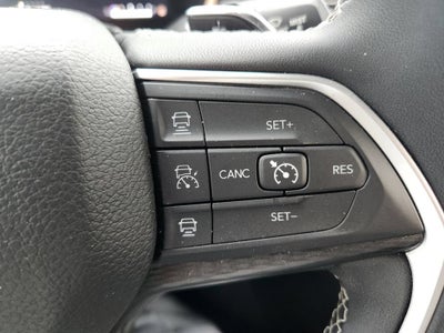 2024 Jeep Grand Cherokee Laredo 4x4