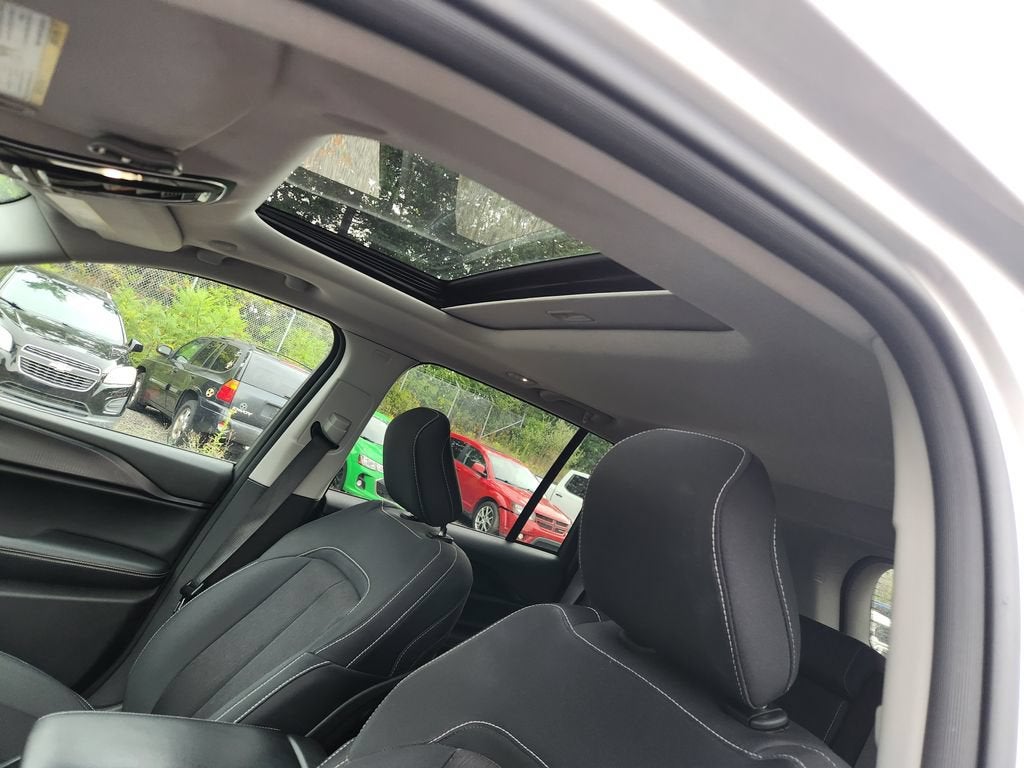 2024 Jeep Grand Cherokee Laredo 4x4
