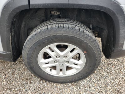 2024 Jeep Grand Cherokee Laredo 4x4
