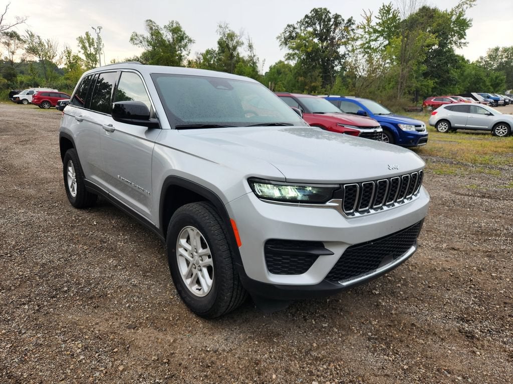 2024 Jeep Grand Cherokee Laredo 4x4