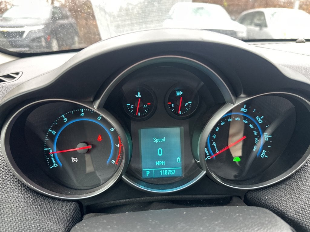 2011 Chevrolet Cruze LT w/1FL