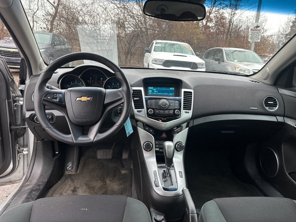 2011 Chevrolet Cruze LT w/1FL