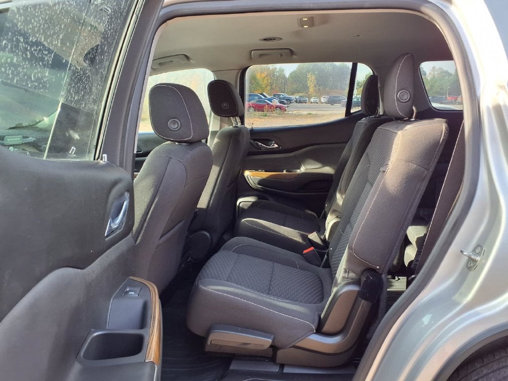 2018 GMC Acadia SLE