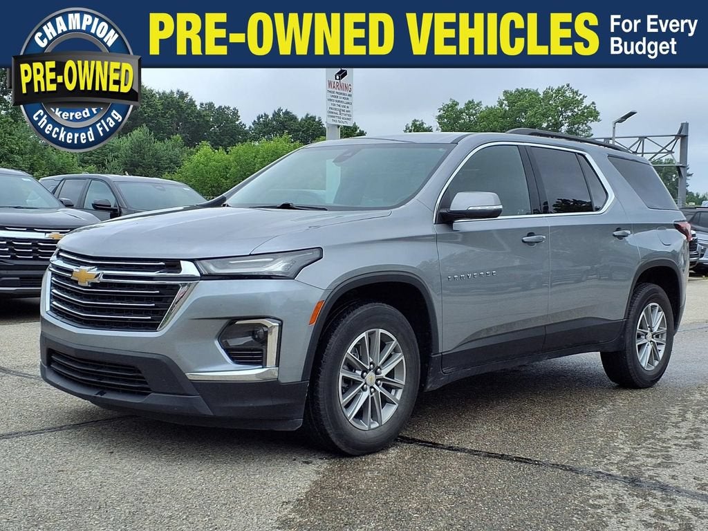 2023 Chevrolet Traverse LT Cloth