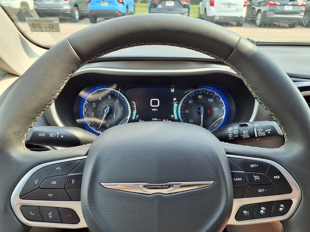 2024 Chrysler Pacifica Touring L