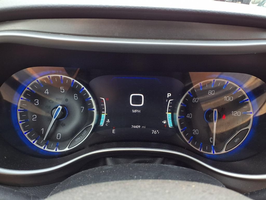 2024 Chrysler Pacifica Touring L