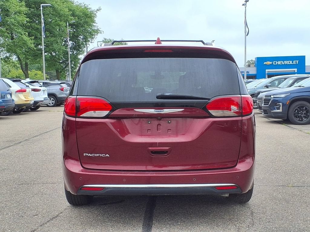 2019 Chrysler Pacifica Touring L