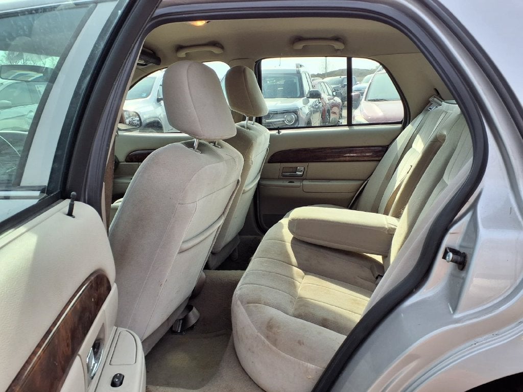 2008 Mercury Grand Marquis GS