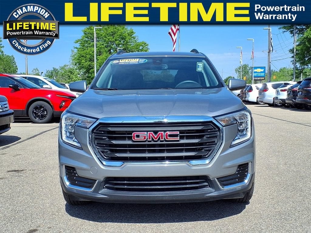 2024 GMC Terrain SLE
