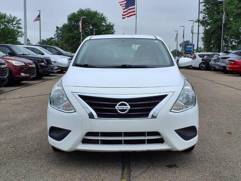 2016 Nissan Versa 1.6 S