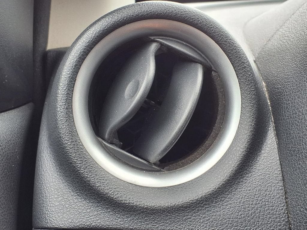 2016 Nissan Versa 1.6 S