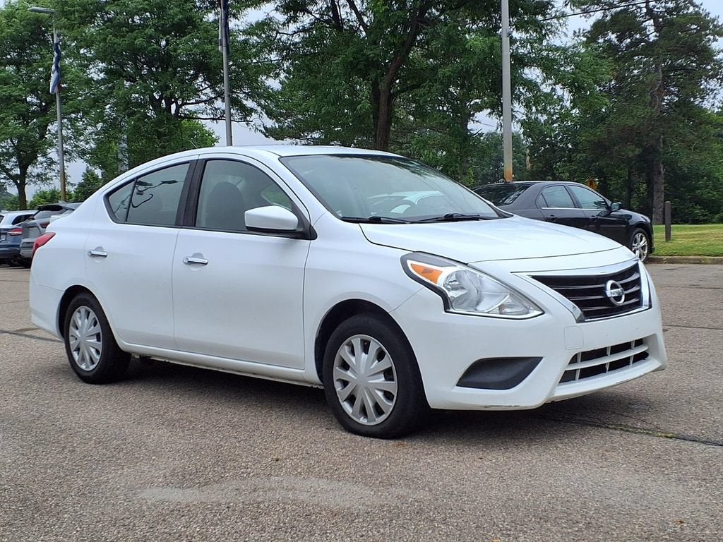 2016 Nissan Versa 1.6 S