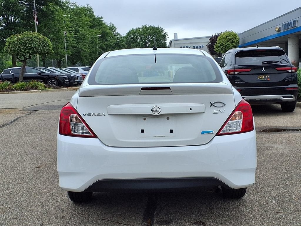 2016 Nissan Versa 1.6 S