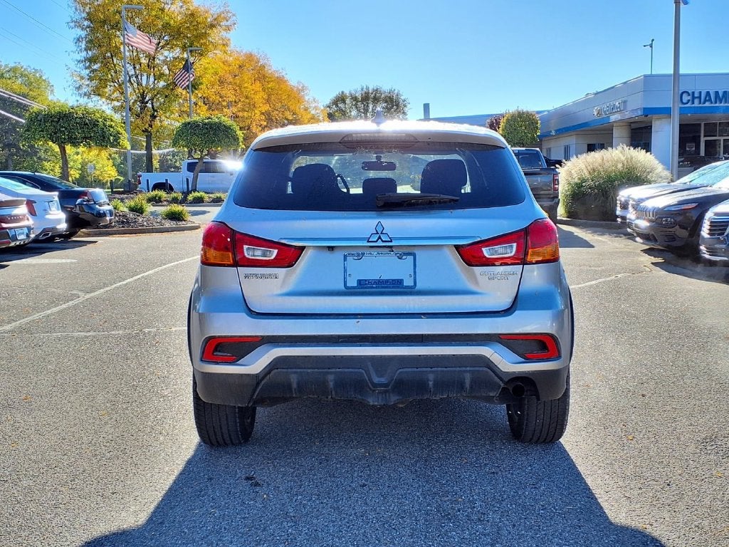 2018 Mitsubishi Outlander Sport 2.0 ES